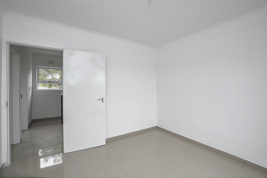 22 Bedroom Property for Sale in Oakdale Western Cape